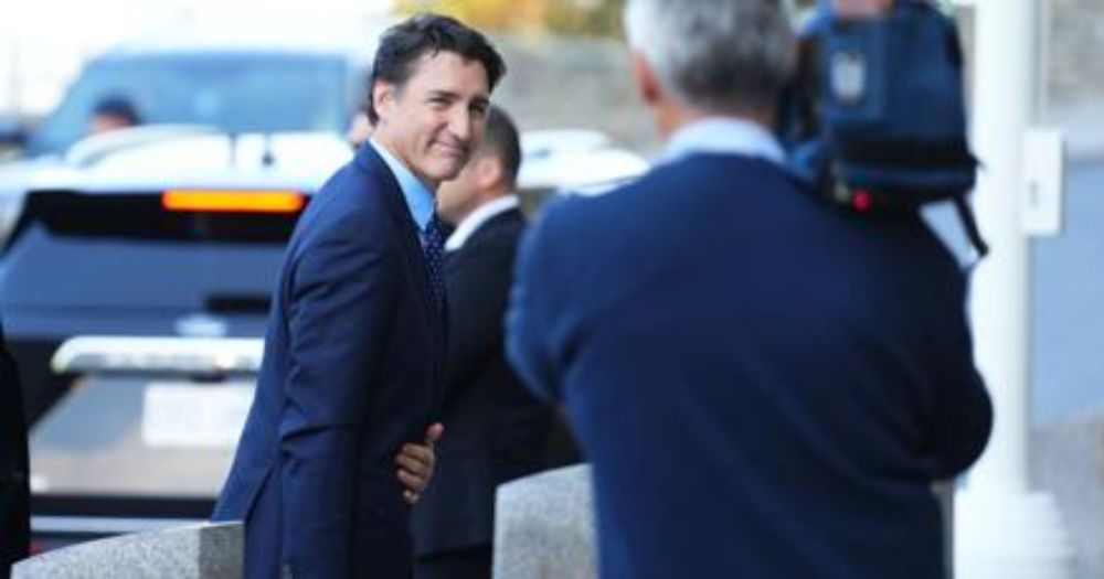 Justin Trudeau will let the Conservatives try to topple his minority government next week: sources