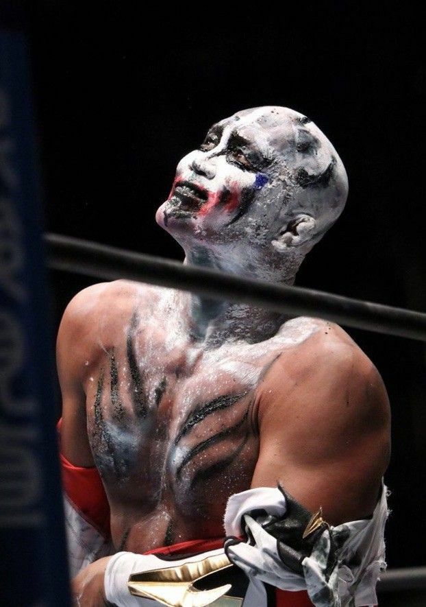 Kishin Liger, a white headed demon gazes upward with an ambiguous expression… beatific, scared, sad, peaceful all at once