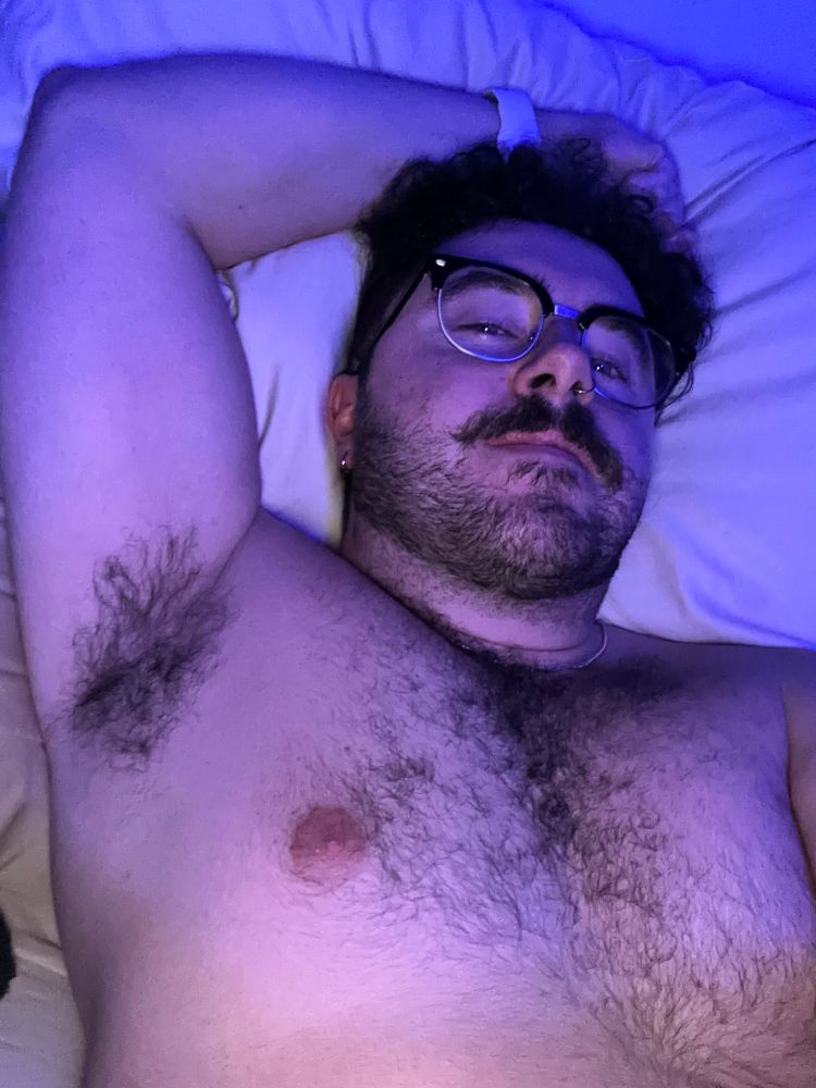 selfie of me with my right arm lifted over my head showing off my armpit 