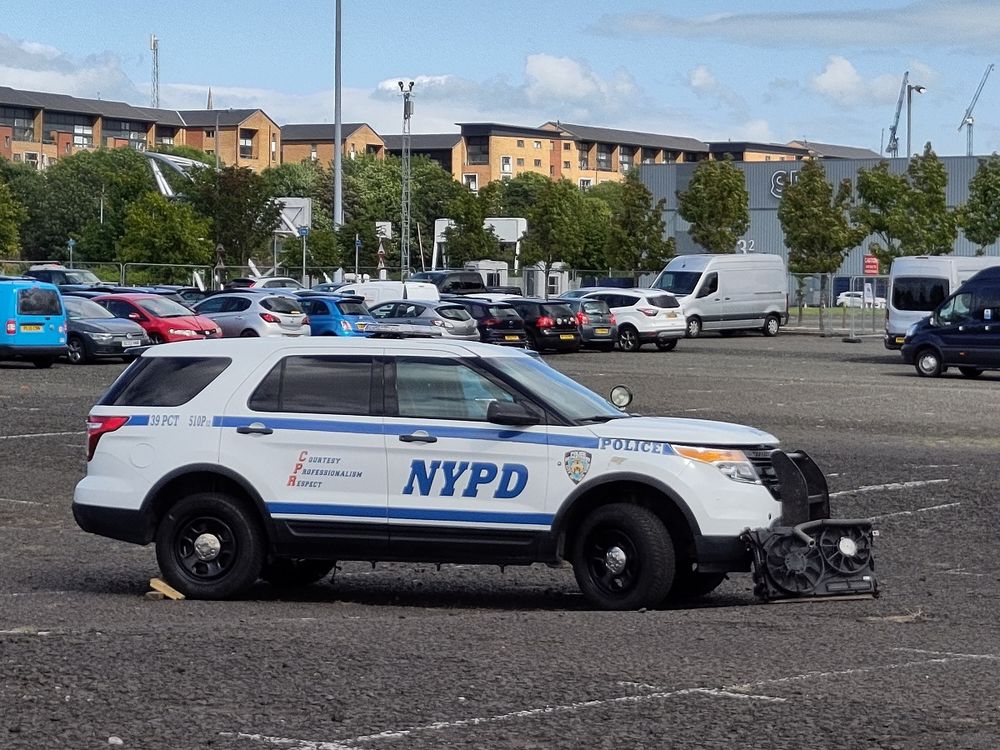 A NYPD Ford Explorer SUV, 39th Precinct