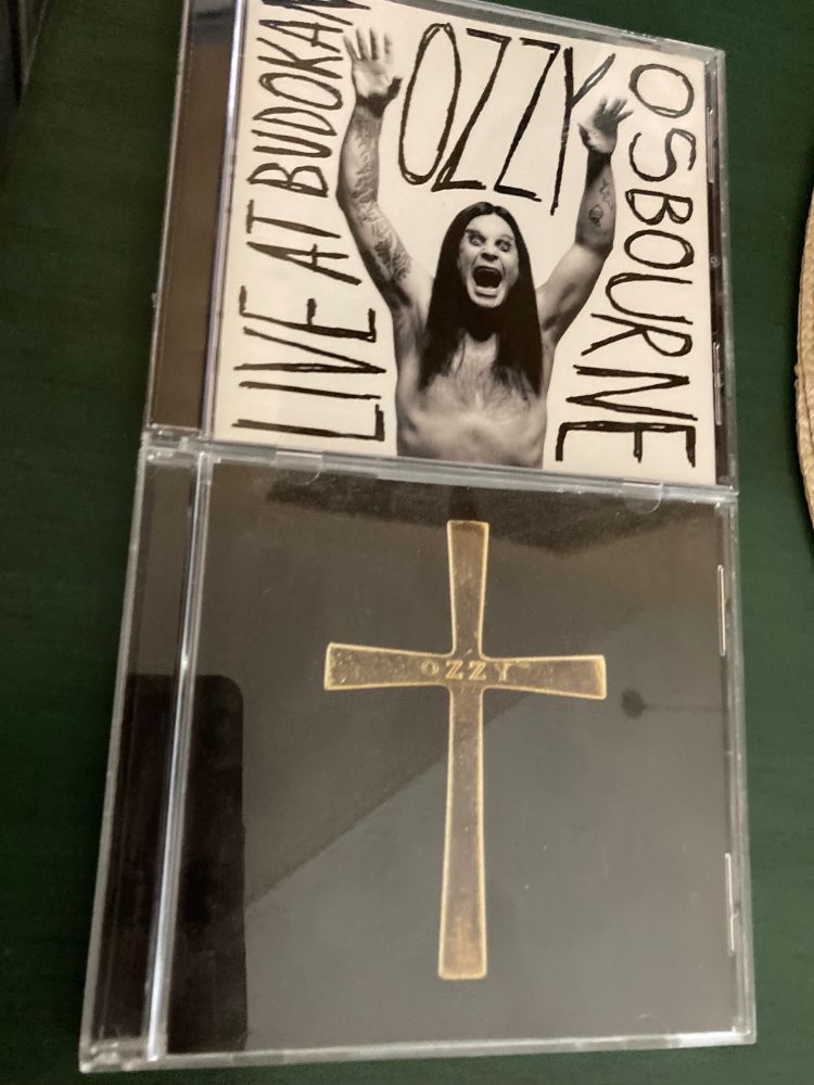 The 2 Ozzy Osbourne CD’s I’m jamming to today…with tears in my eyes.
And heart ❤️ 