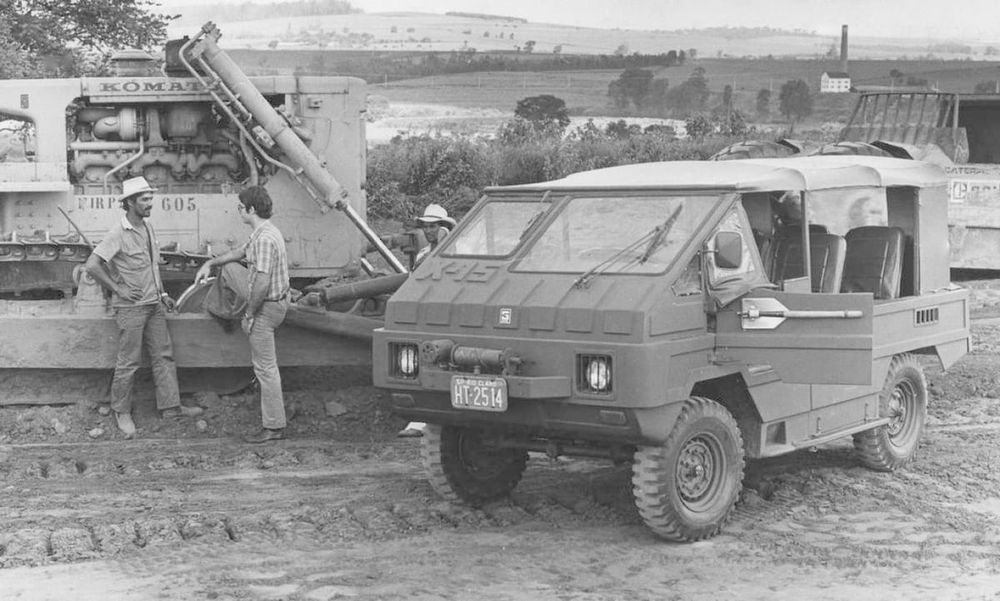 Weird Car of the Day #50: 1979 Gurgel X-15 - Asymmetrical truck fare