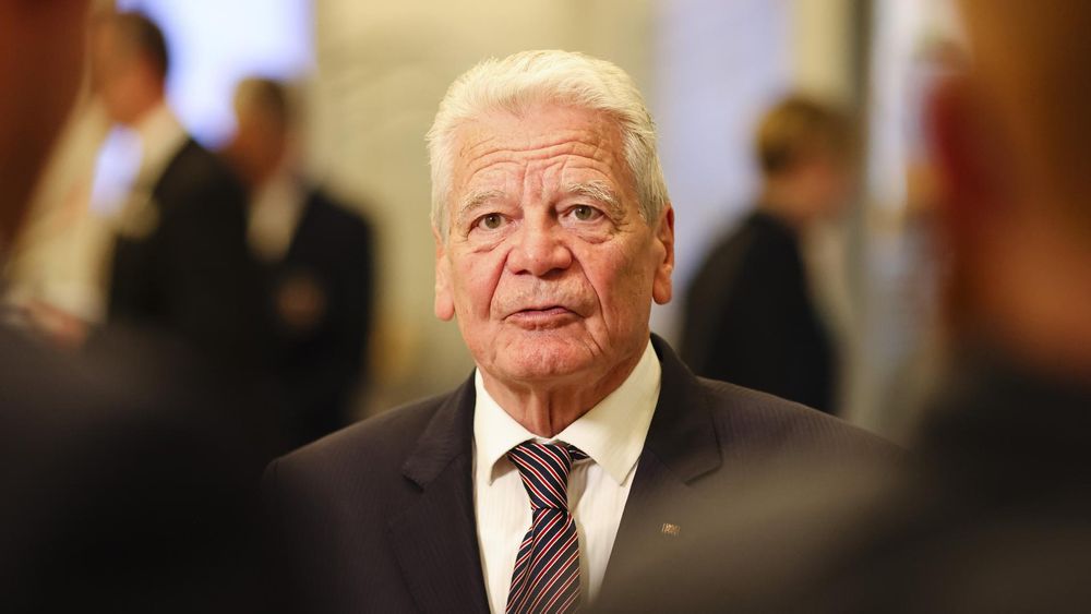 Gauck gegen AfD-Verbotsverfahren