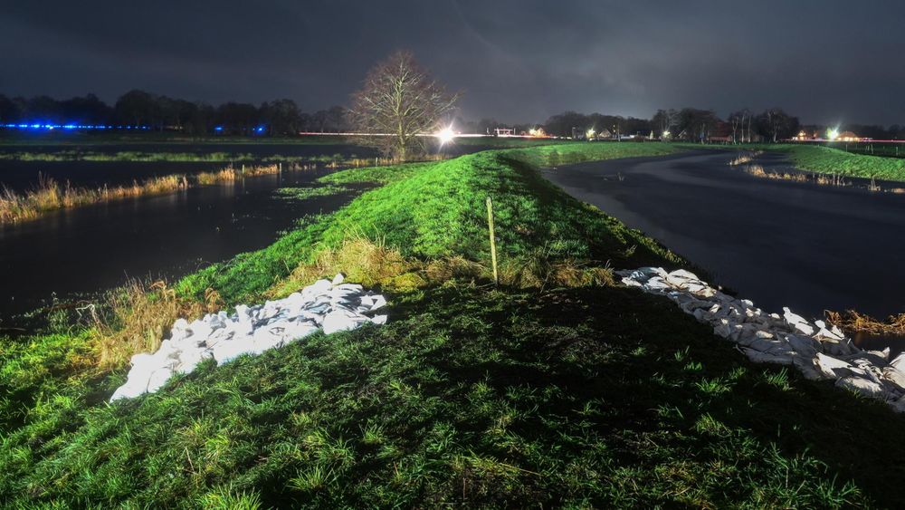 Deichbrüche in Niedersachsen befürchtet