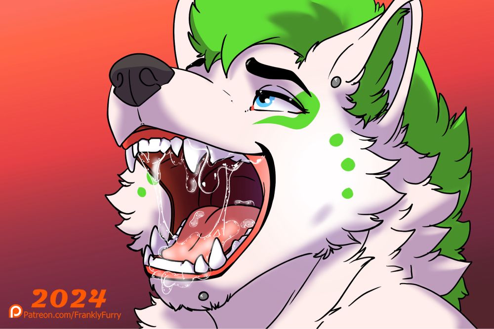 Close up of Snow’s head with a juicy maw open and exposed.