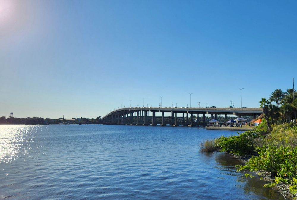 Shot of the Granada bridge at Ormond Beach, Fl.
