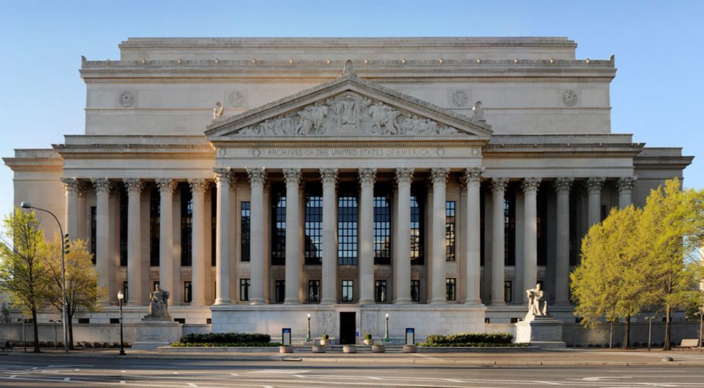 National Archives Bans Employee Use of ChatGPT