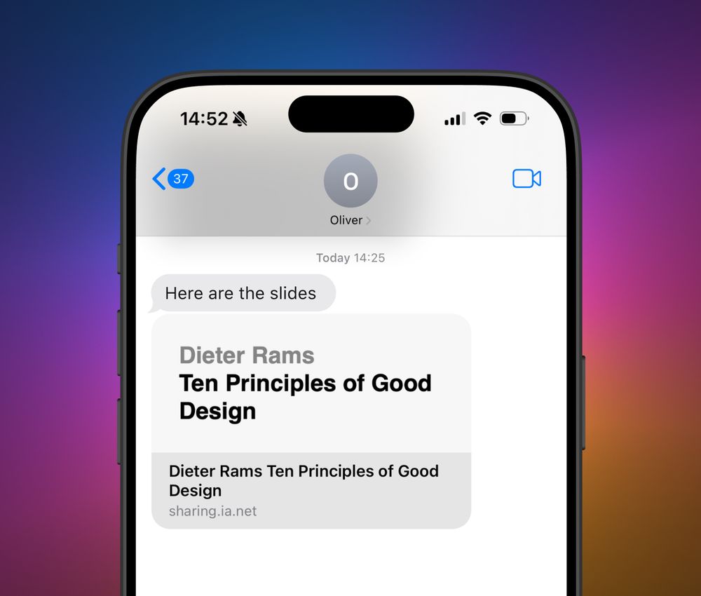 An iPhone's iMessage window showing a shared Presentation's link, received from Oliver.