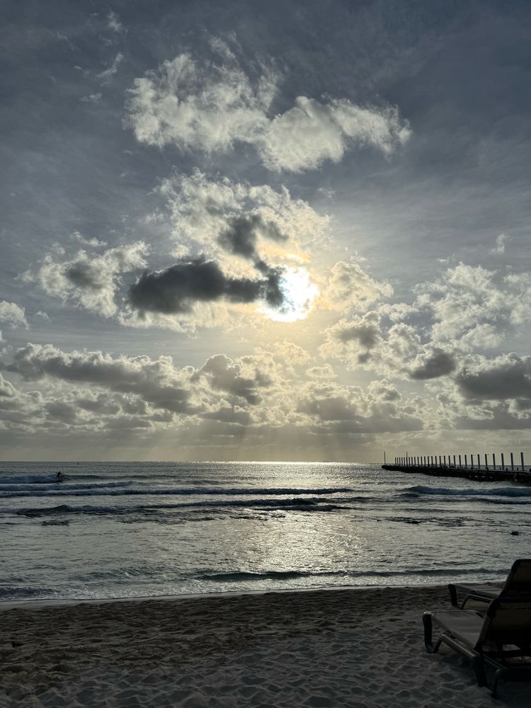 Clouds, ocean, and sunshine 
