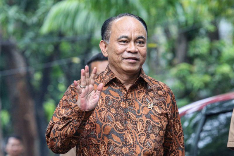 Budi Arie Jabat Menkop, Punya PR Rampungkan Digitalisasi Koperasi - Teknologi Katadata.co.id