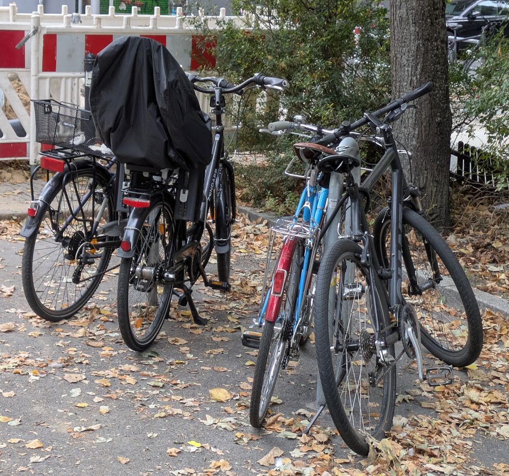 Fahrräder am Fahrradständer