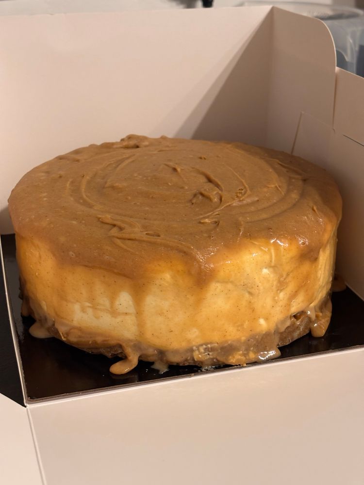 Homemade speculoos white chocolate cheesecake