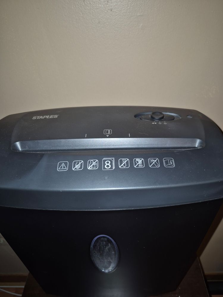 Paper shredder