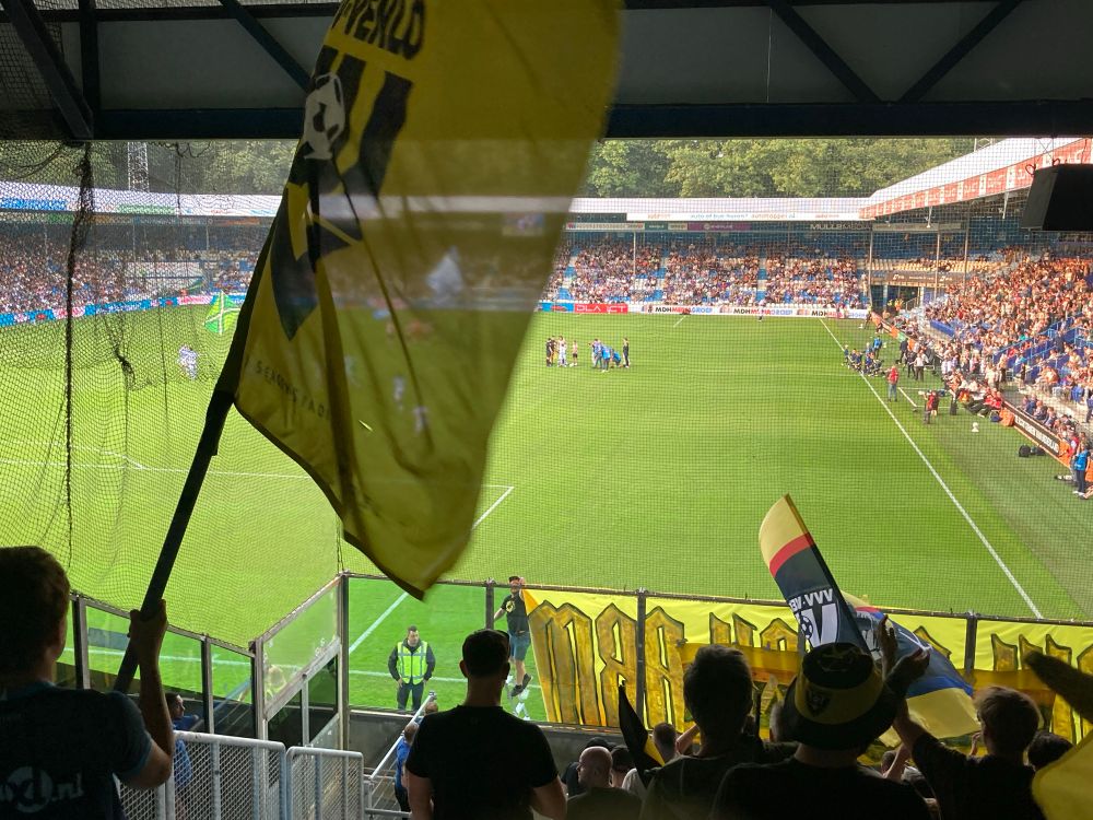 foto van stadion vanuit uitvak, De Graafschap-VVV