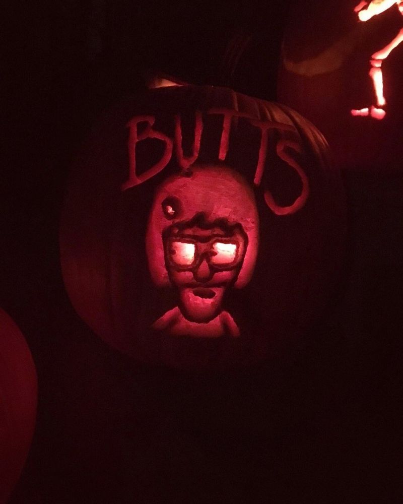Jack o lantern Tina from bobs burger “butts”