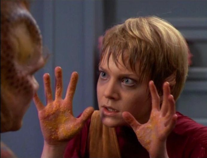 VOY screenshot. Kes undergoes the Elogium