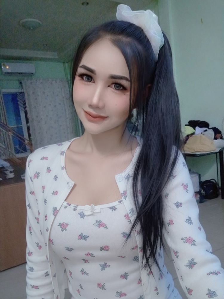 มีธุระด่วน นัดด่วน โทรมาได้เลยนะค่ะ
โทร-0821582126 
แอดไลน์ nicha2126