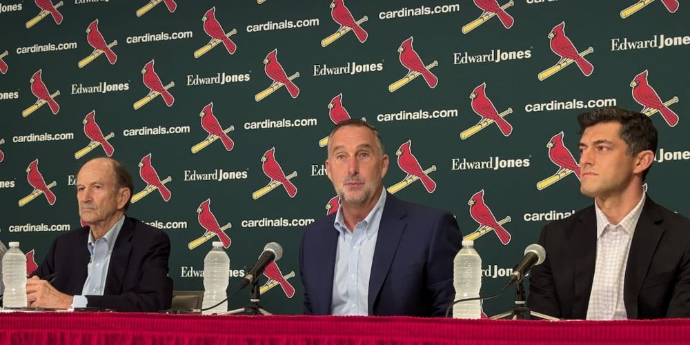 Rather than own up to its complacency, defiant Cardinals brass tanked the effort to win the press conference