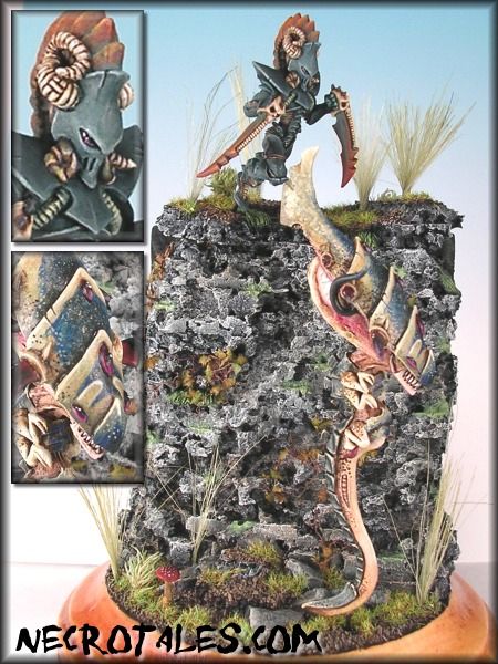 A Dark Eldar jumps on a Zoanthrope from a cliff above.  Painted in the Hive Fleet Cyaegha colour scheme.  There is a mushroom on the base, thus making it a winning entry.