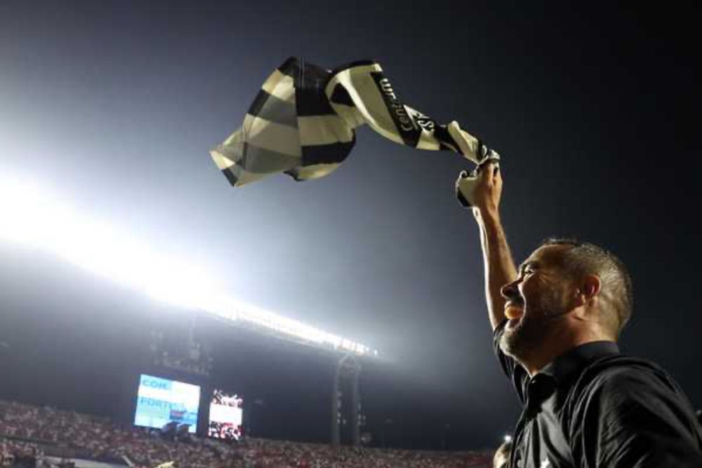 "Não há história sem coragem": a frase que virou o mantra do Botafogo na busca por títulos