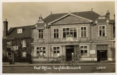 The Post Office, Leighton Buzzard. 18th century, 2 storey, with large windows. 
