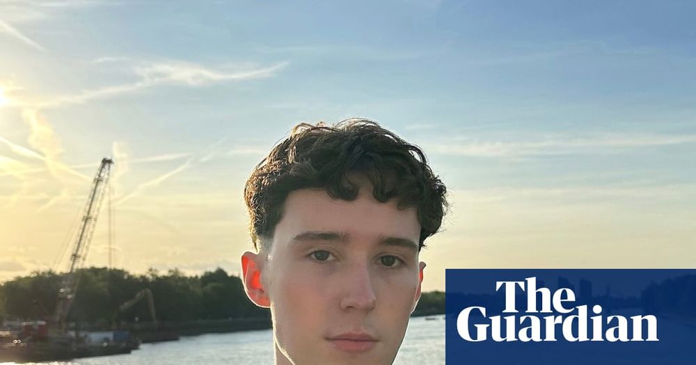 Exclusive: Jack Anderton says UK may ‘regain’ former colonies in future and suggests end to support for Ukraine

An adviser used by Nigel Farage and others in Reform UK to boost their social media popularity has suggested that Britain would be better off had it stayed neutral in the second world war instead of fighting Nazi Germany.

Jack Anderton, who ran Farage’s hugely successful TikTok account before helping Luke Campbell become the Reform mayor of Hull and East Yorkshire, also said the UK should not support Ukraine in its fight against Russian aggression. Continue reading...