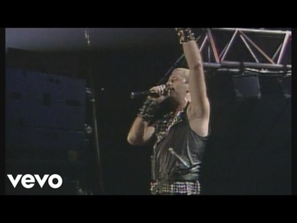 Judas Priest - Breaking the Law (Live Vengeance '82)