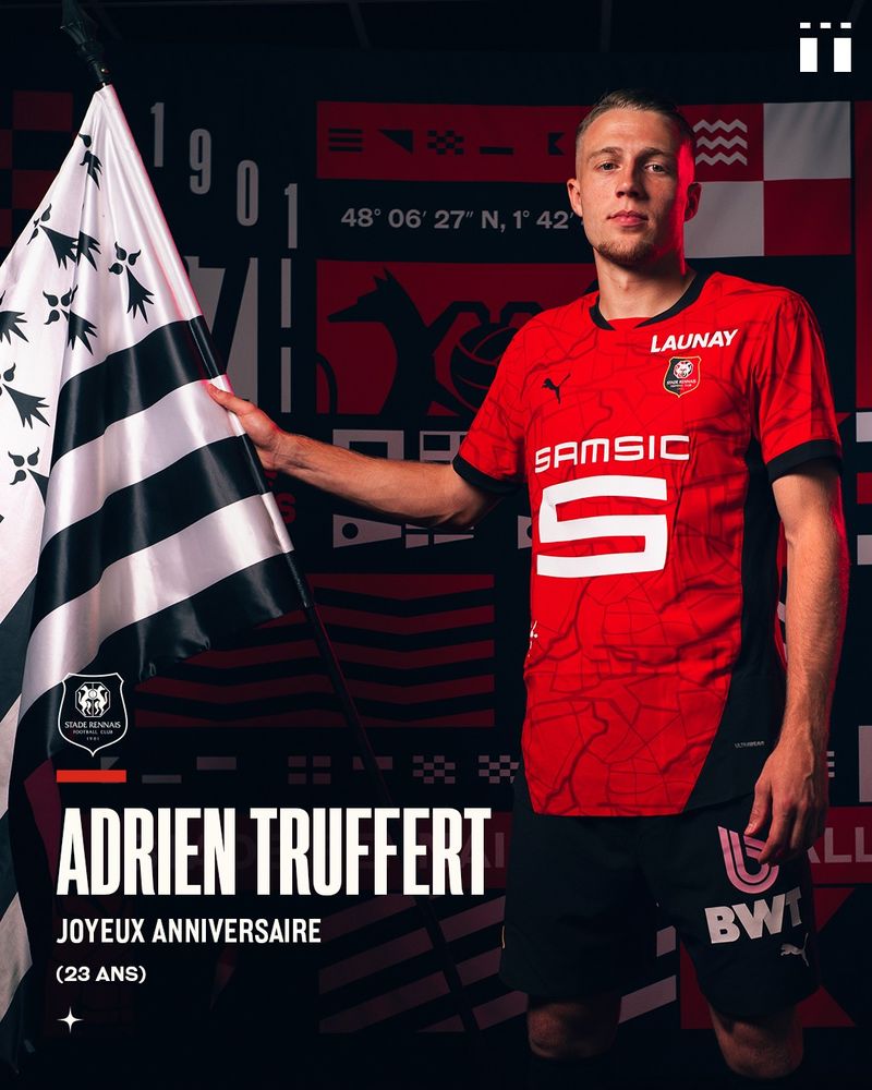 Photo de Adrien Truffert qui tiens un drapeau de la bretagne. Est écrit sur la photo son nom, son âge et la mention "Joyeux Anniversaire".