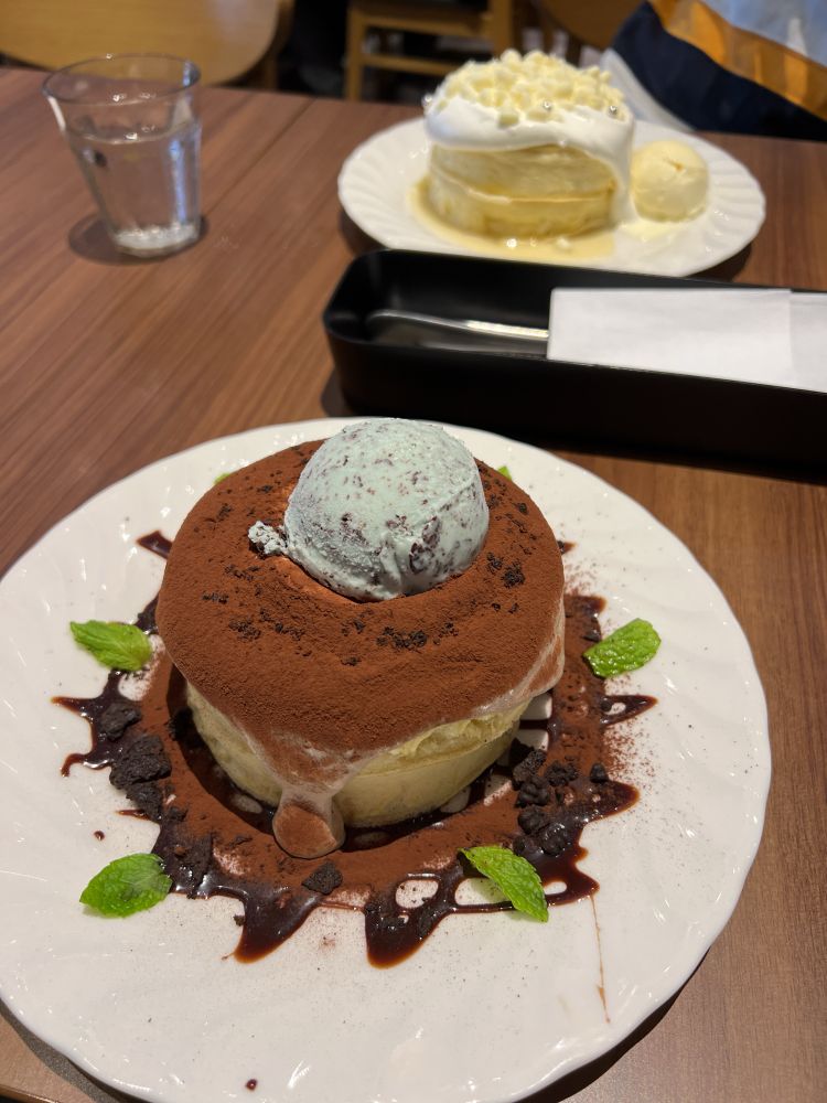 さかい珈琲のチョコミントパンケーキ