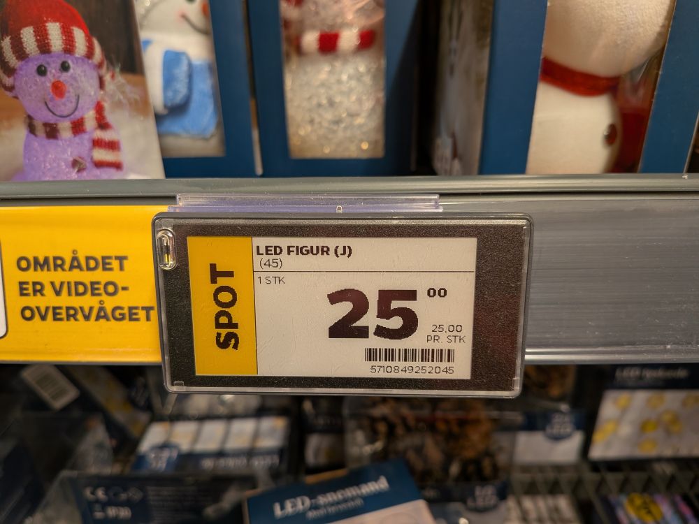 Butiksskilt i Netto med teksten "LED FIGUR"
