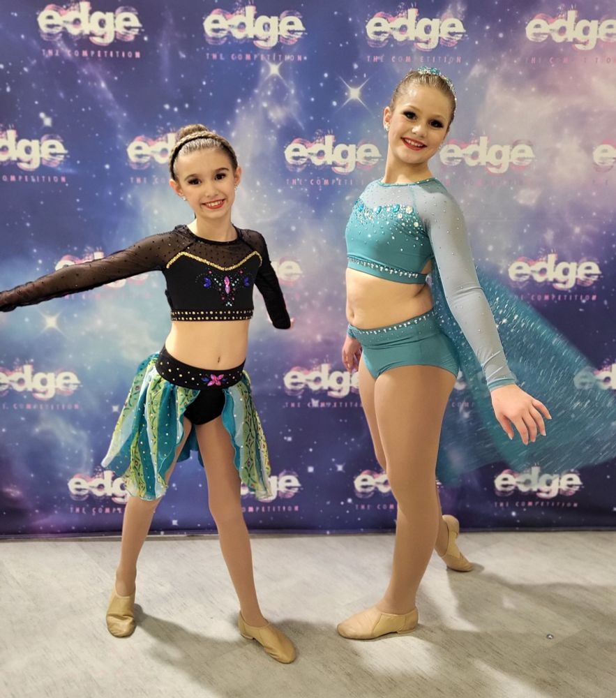 Frozen Anna and Elsa. Dancers wearing custom costumes 