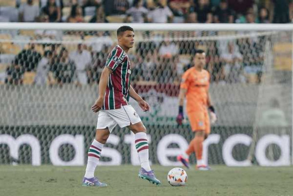 Escalação do Fluminense: Thiago Silva será preservado, e Mano não terá zaga titular contra Botafogo