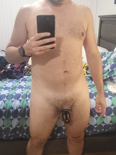 I'm naked with my cage, weighing a sexy 220 lbs without many muscles.
