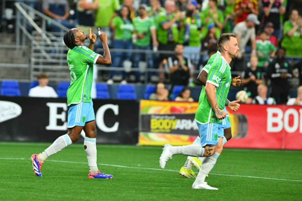 Surging past St. Louis: Sounders continue upward climb with 2-0 victory at home — Circling Seattle Sports