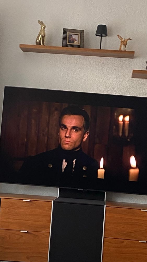 Daniel day lewis in the bounty