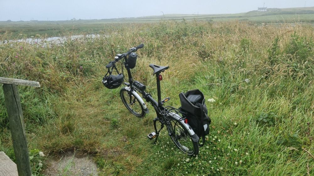 Folder at Marloes Mere