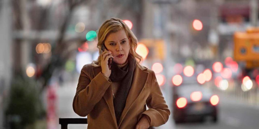 Meredith Whitney is worried about a bifurcated economy. Here is how she's playing that.