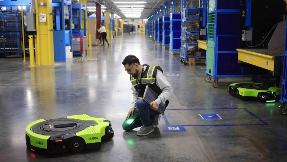 Amazon deploys its one millionth robot, releases generative AI model | TechCrunch