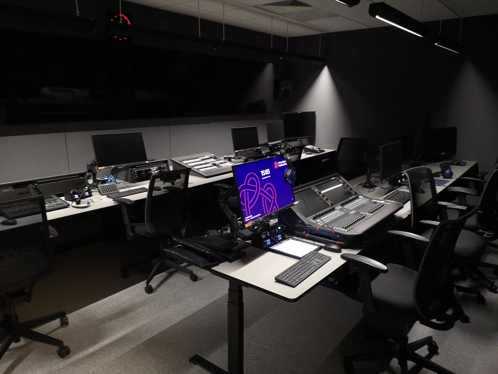 eSports Social Media Production Studio.