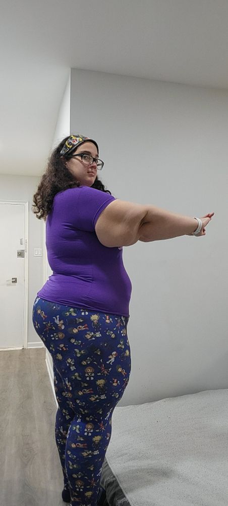 Me 100 lbs down facing towards the right and arms forward 