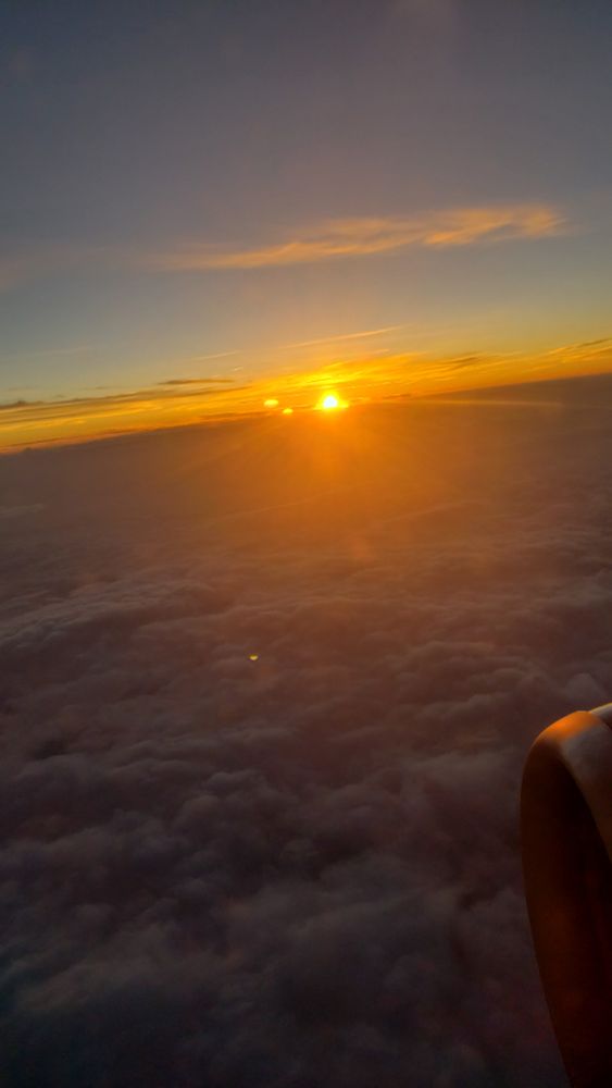 Sunrise at 35,000'