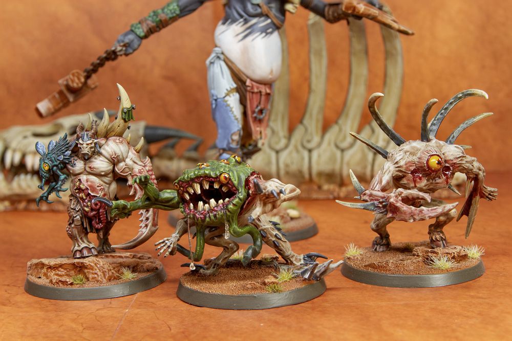3 chaos spawn, horribly mutated and body horror creatures
