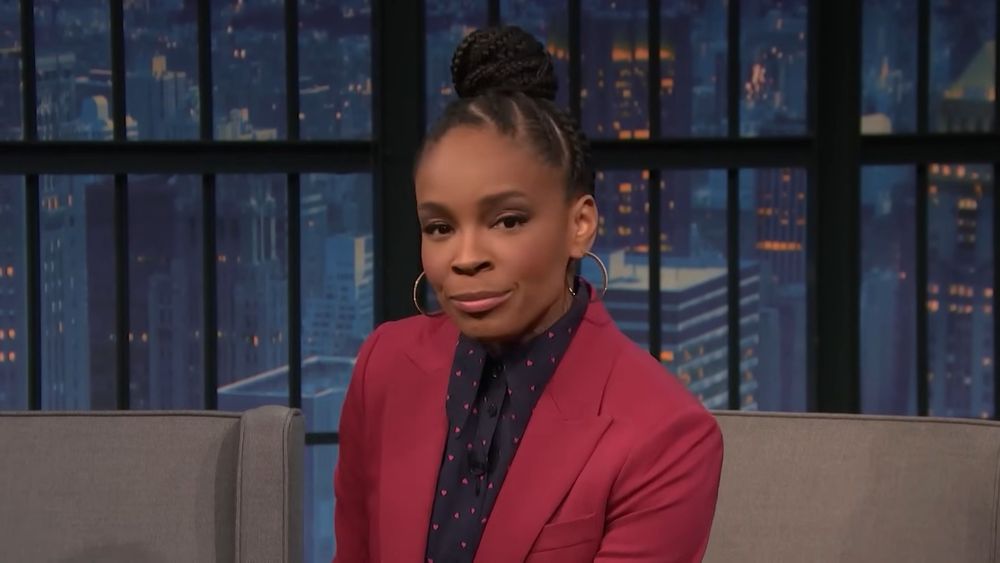 Amber Ruffin staring down the cowards at the WHCA