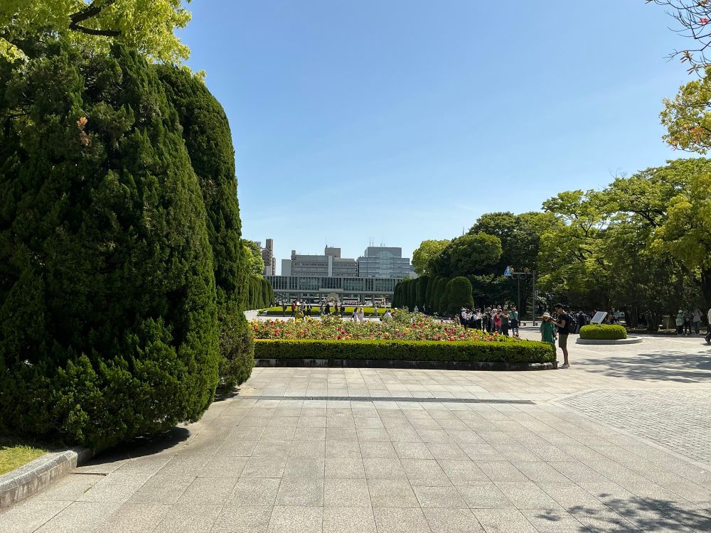 平和公園に来訪した時の写真です。
今年は終戦80年に当たります。
