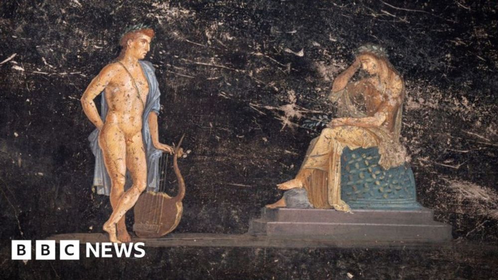 Pompeii: Breathtaking new paintings found at ancient city