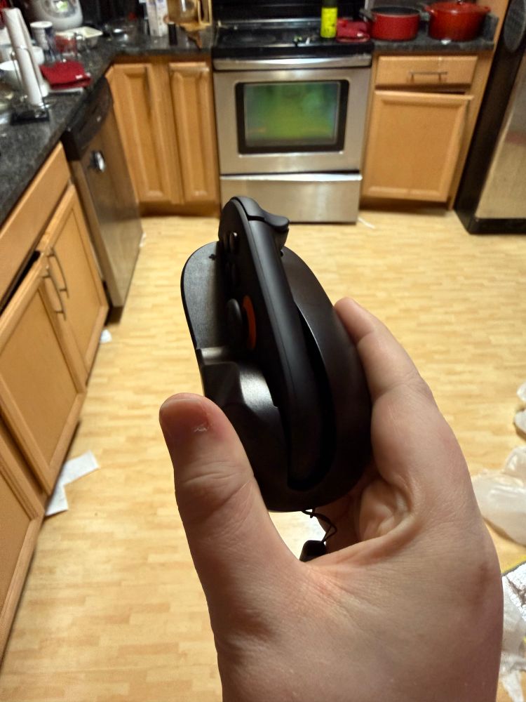 A shot of the mouse adapter from above