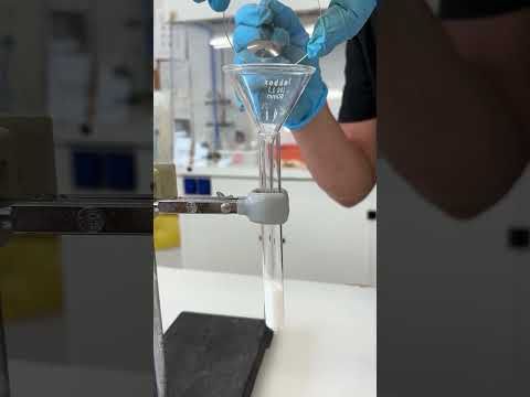 Reacció endotèrmica  #educat #science #química #chemistry #ciènciaayoutube
