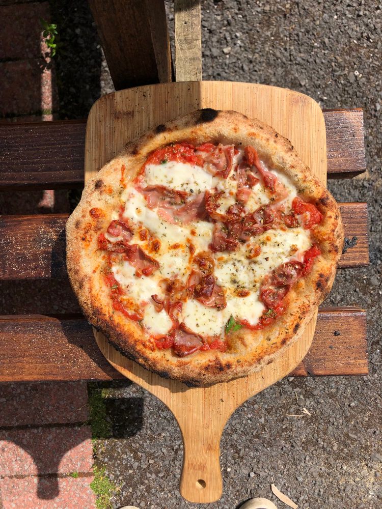 Prosciutto pizza 
