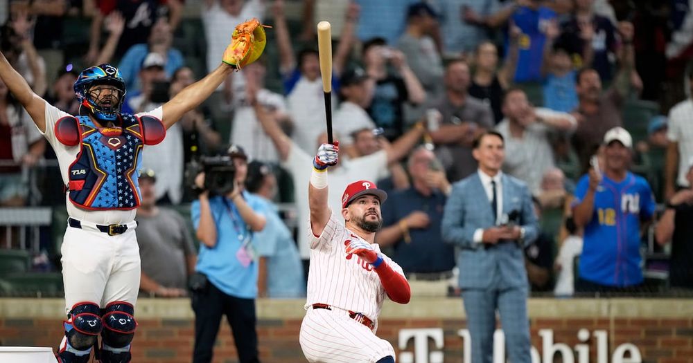 Middletown native Kyle Schwarber hits 3 homers in All-Star Game’s first tiebreaking swing-off to lift NL over AL