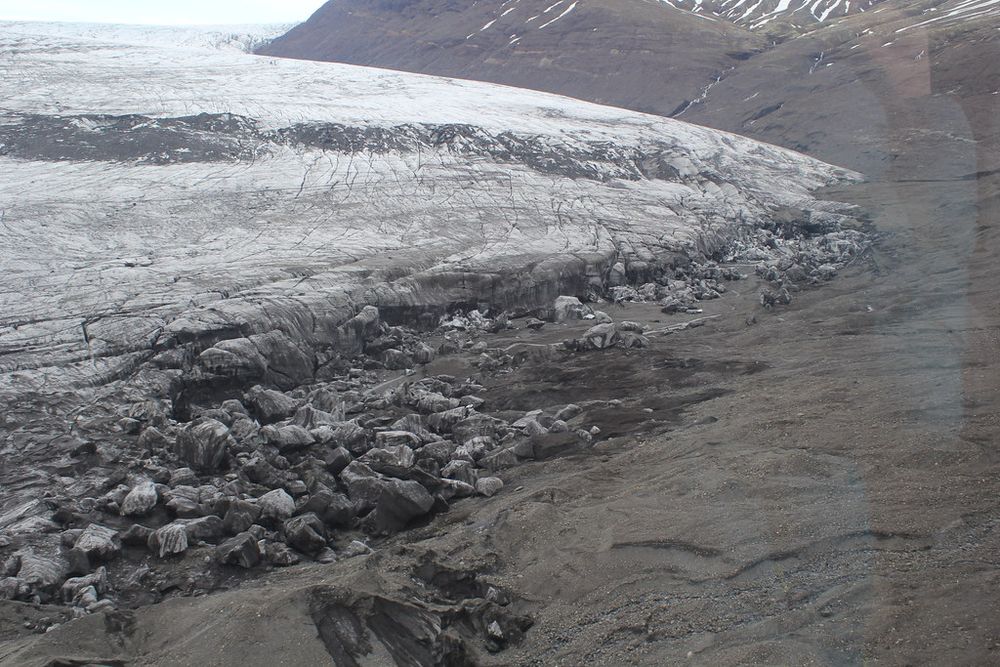 Photo of the eastern margin of Skeiðarárjökull taken in April 2022 showing the 2021 Grímsvötn jökulhlaup outlets (Photo: Andy Russell)